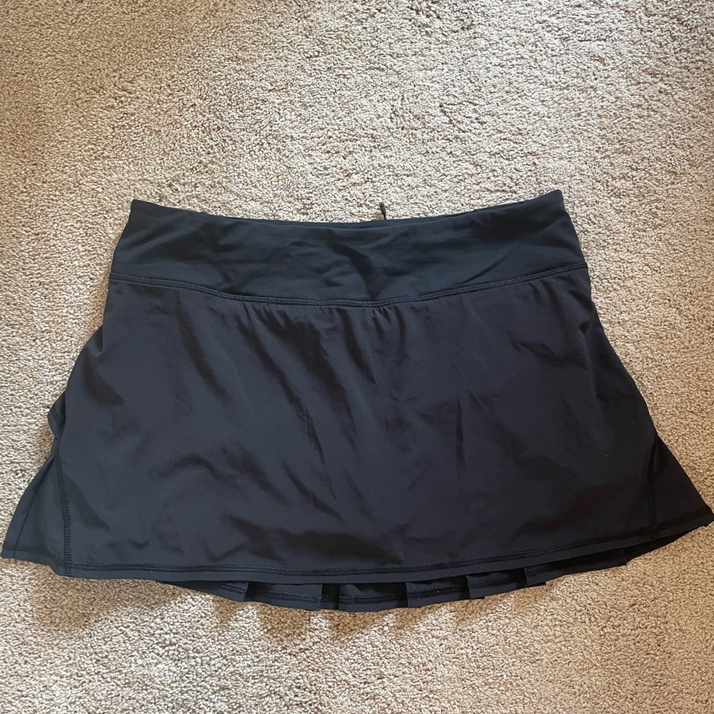 Lululemon black tennis skirt